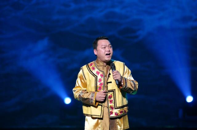 “西部歌王”高保利车祸去世，龚琳娜悼念写错名字，王凯写错年纪