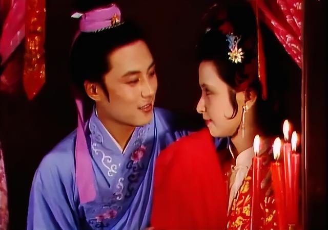 87版《红楼梦》贾琏风流好色，扮演者高宏亮却独宠大三岁妻子