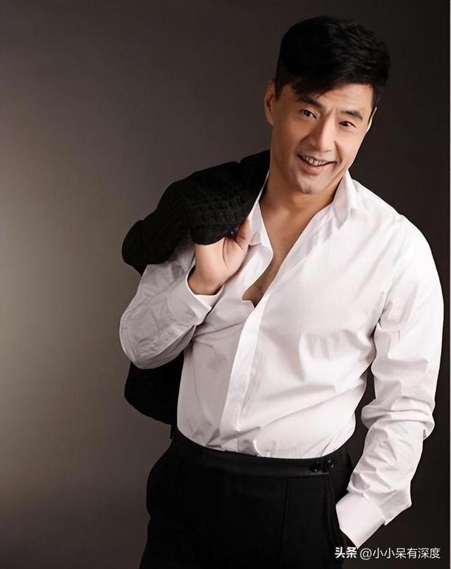 于荣光一生洁身自好，35年的夫妻，走到各奔东西的地步，让人惋惜