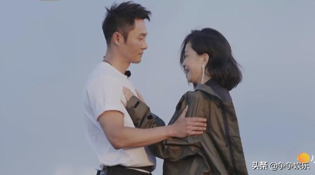 《再见爱人》章贺公主抱郭柯宇，十年婚姻不容易，珍惜眼前人