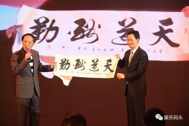 独家揭秘：歌手孙悦吴飞舟夫妇成功背后的匠人精神