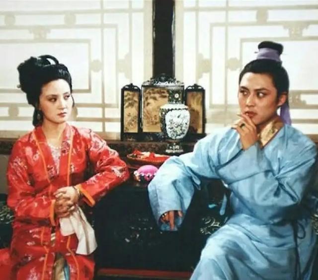 87版《红楼梦》贾琏风流好色，扮演者高宏亮却独宠大三岁妻子