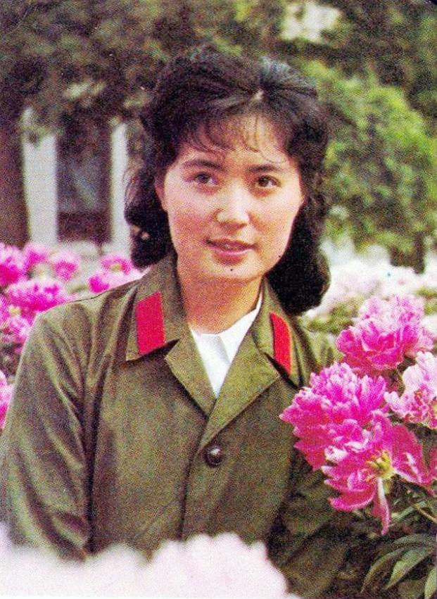 山东演员温玉娟：低调嫁平凡丈夫，恩爱几十年，晚年生活幸福美满