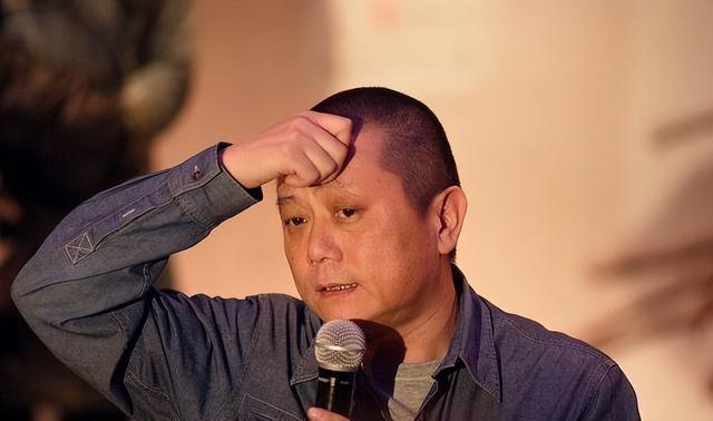 51岁的俞飞鸿，不婚不育的背后，藏着她与三个男人之间的秘密
