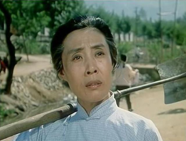 山东演员温玉娟：低调嫁平凡丈夫，恩爱几十年，晚年生活幸福美满