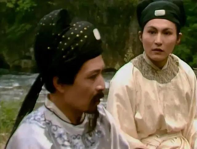 87版《红楼梦》贾琏风流好色，扮演者高宏亮却独宠大三岁妻子