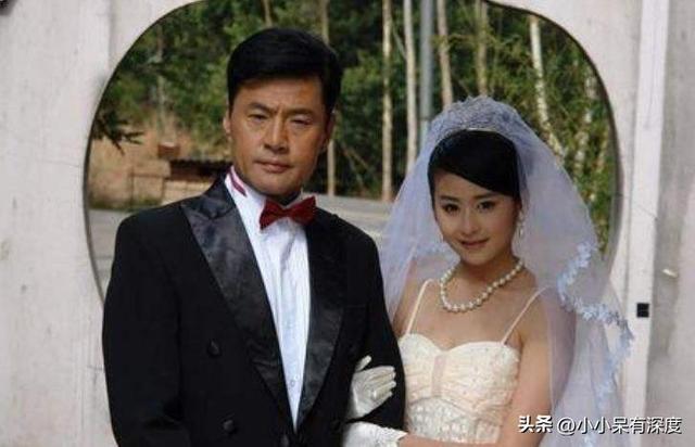 于荣光一生洁身自好，35年的夫妻，走到各奔东西的地步，让人惋惜