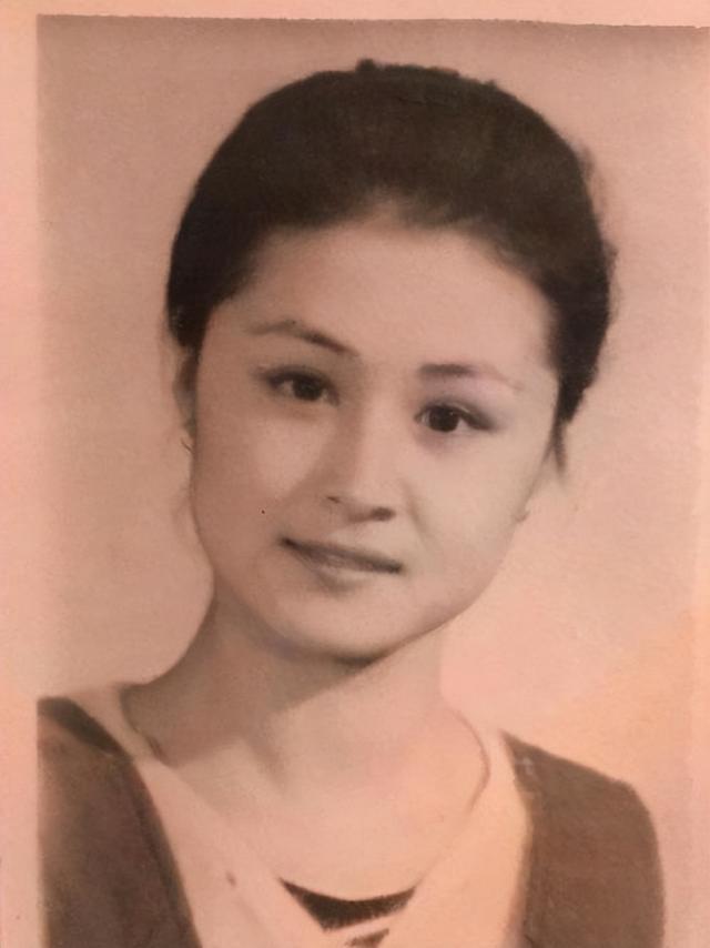 无子无女的于月仙去世后，张学松撑起两个家庭，他的选择让人动容