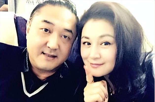 无子无女的于月仙去世后，张学松撑起两个家庭，他的选择让人动容