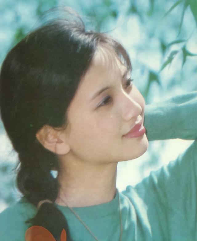 “江南第一美女”陶慧敏：嫁初恋生女幸福美满，如今活成人生赢家