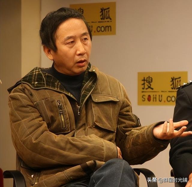 “四获影帝”富大龙：8岁出道，46岁买不起房，生活过得一地鸡毛