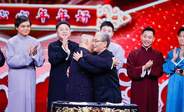 同样是天津同行，马志明怒赞郭德纲，赵津生却怒斥郭德纲“偷窃”