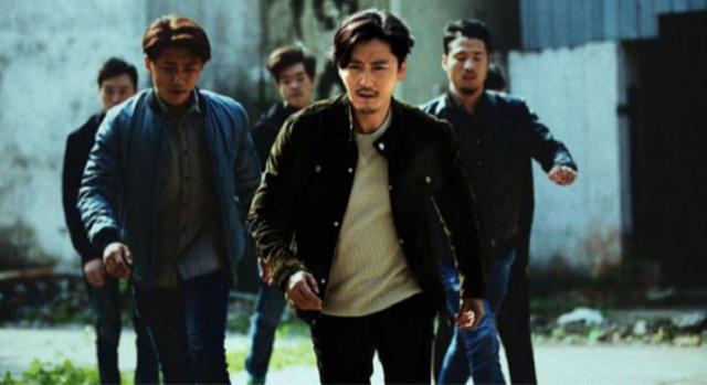王泷正：长得帅，有演技，毕业十年无戏可演，37岁爱情事业双丰收