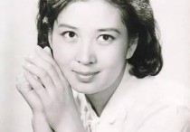 吴海燕丈夫是军人吗 如今65岁风采不减当年 出身不凡却低调一生