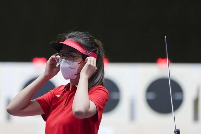 奥运金报〡00后小将肖嘉芮萱，获女子25米手枪铜牌