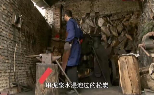 吴宇森、陈凯歌御用铸剑师 龙泉剑村掌门人胡小军的古法铸剑之路