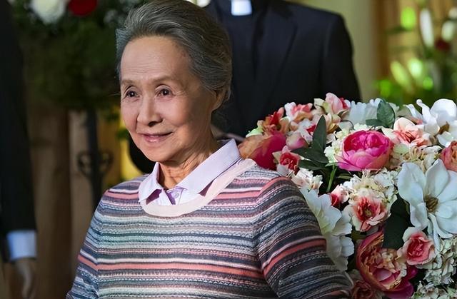 越老越美丽？亚洲最高龄影后吴彦姝，84岁获天坛奖惊艳娱乐圈