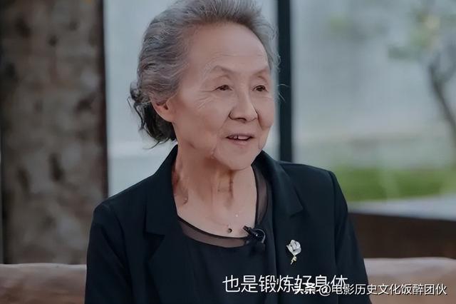 84岁吴彦姝还在工作还能拿影后，她说过人生没有太晚的开始