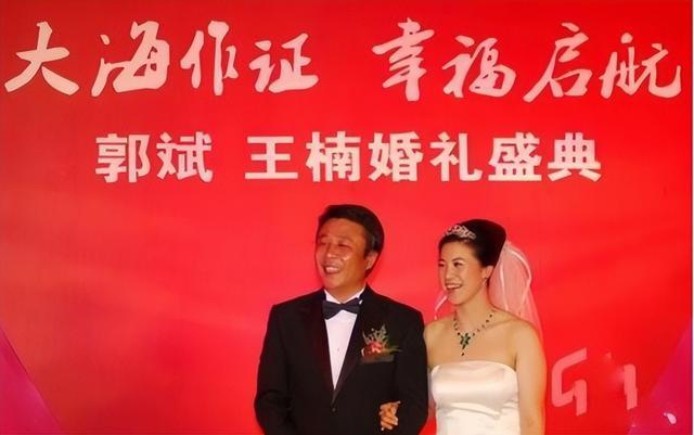 有种“整容”叫王楠结婚，丈夫郭斌变化不大，她却像换个人