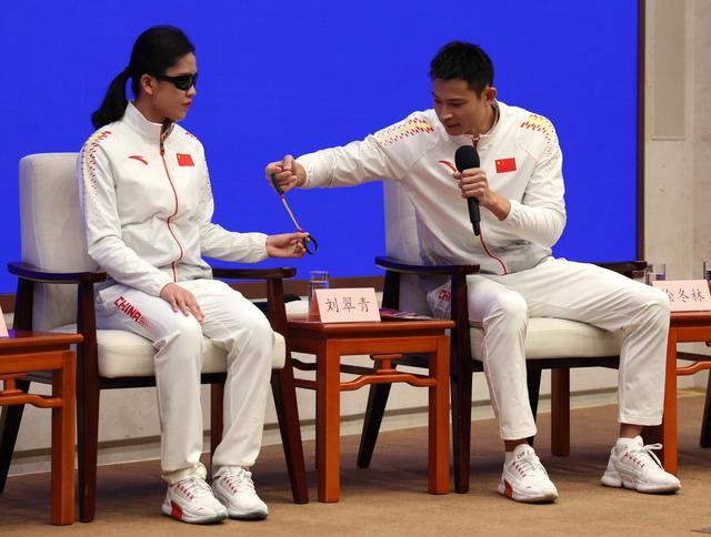 刘翠青和她的领跑员：彼此信任 彼此成就