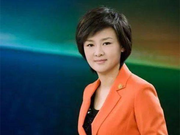 汶川地震过去13年，曾在灾区痛哭的央视记者李小萌，如今引人热议