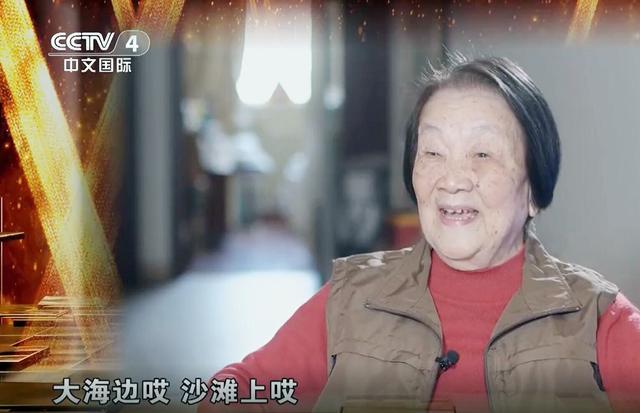当年齐名马玉涛 70年代声震影坛 不该被忘的陆青霜 如今90岁精神矍铄