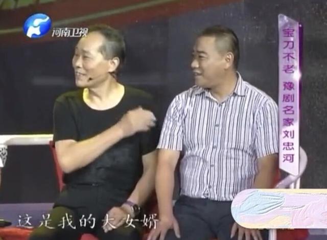 戏剧演员汪珂突发心脏病去世，终年54岁，系刘忠河大女婿及接班人
