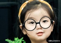 刘楚恬现在的照片 差别太大了 被禁止整容的童星