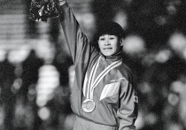 叶乔波现在的职务 42岁升少将 为中国拿下冬奥会首枚奖牌